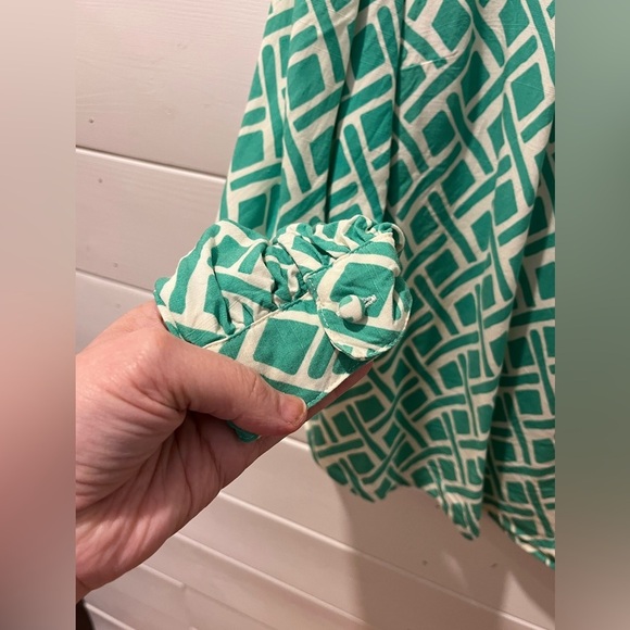 💚 Green Geometric Wrap Blouse – C&A – Size FR 46 - Picture 8 of 10